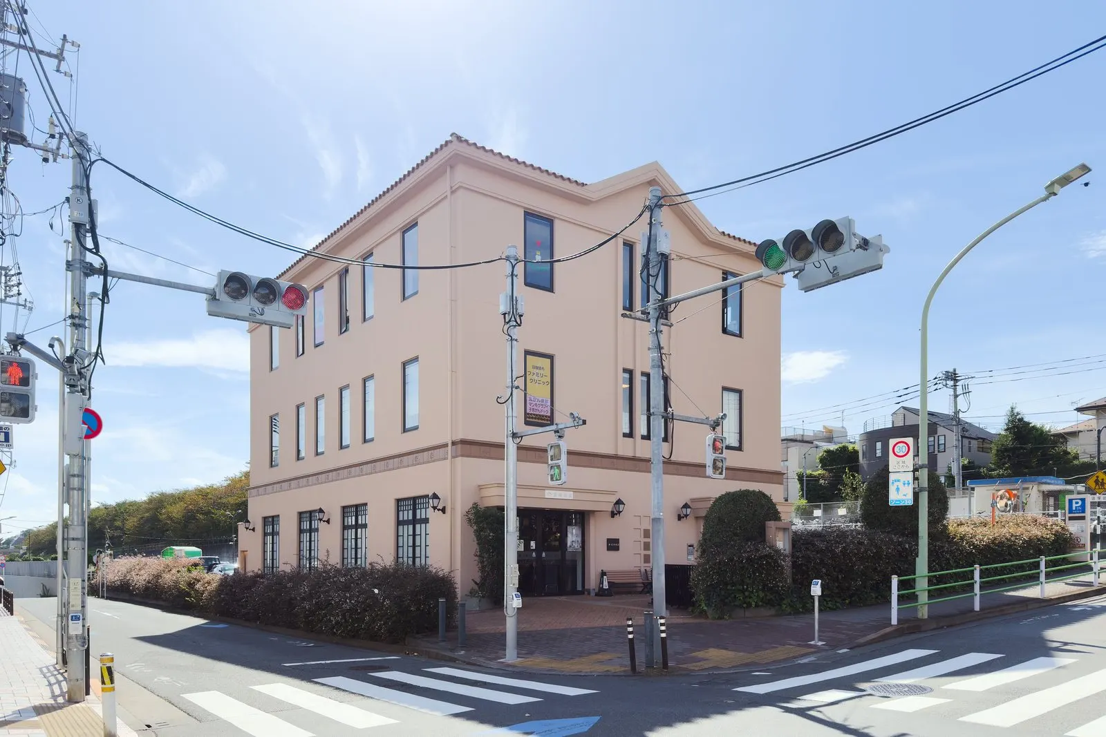 東急スクエアガーデンサイト南館の外観
